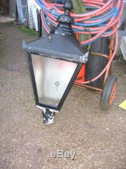 1 Used Large Old Style Street Lamp Top. Choice