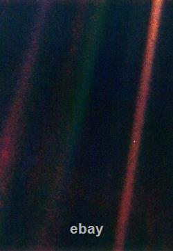 NASAs Pale Blue Dot from Voyager Canvas Box Art/ Photo Print A4-A1