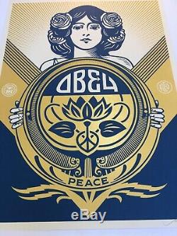 Shepard Fairey Obey Giant PEACE HOLIDAY Signed Numbered Screen Print RARE Ed 575