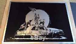 Banksy Silver Flag Original Sérigraphie Non Signée Avec Coa, Pow, Pas De Vente En Cours