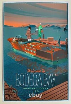 Bodega Bay Laurent Durieux Mondo Artiste The Birds Poster Print Hitchcock /450