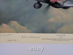 Escort Red Tail De Richard Taylor Signé Par 6 Aviateurs Tuskegee Avec Charles Mcgee
