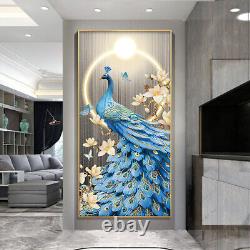 Halo radiant du paon Cadre en aluminium avec verre Peinture moderne et luxueuse de grande taille