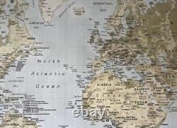 Impression sur toile de la carte du monde d'Ikea