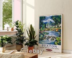 'L'affiche de voyage vintage des chemins de fer britanniques de Buxton, dans le Peak District anglais, lac et...'