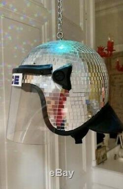 Produit Intérieur Brut Pib Croydon Non Banksy Disco Ball Met